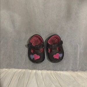Teeny Toes Dress Shoes Size 4 Faux Leather Brown Walker Toddler hearts
